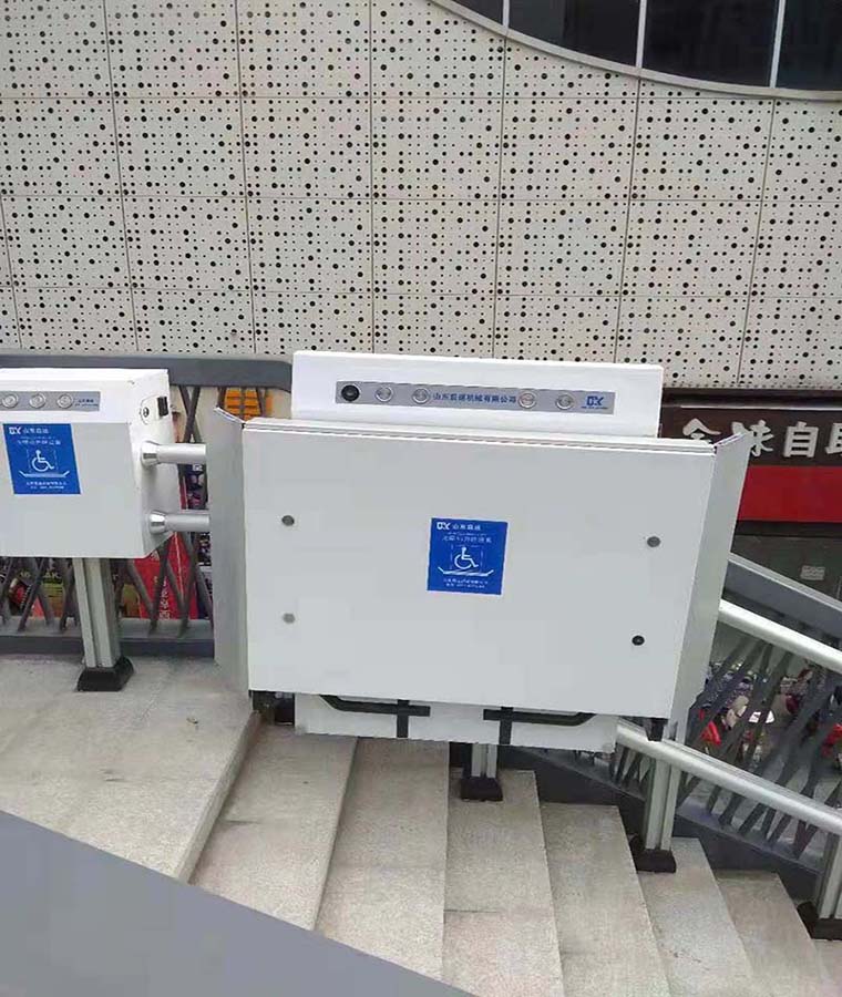 还在为上下楼发愁？山东启运机械的斜挂式升降机，让生活轻松省力