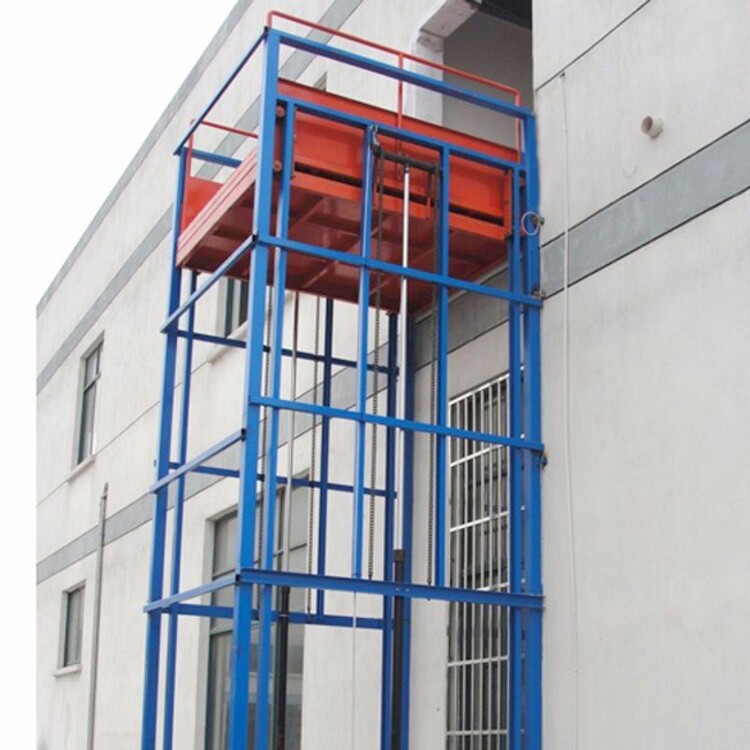 可调节搭接板卸货平台_嵌入式卸货平台节省空间_升降货梯升降速度如何调节